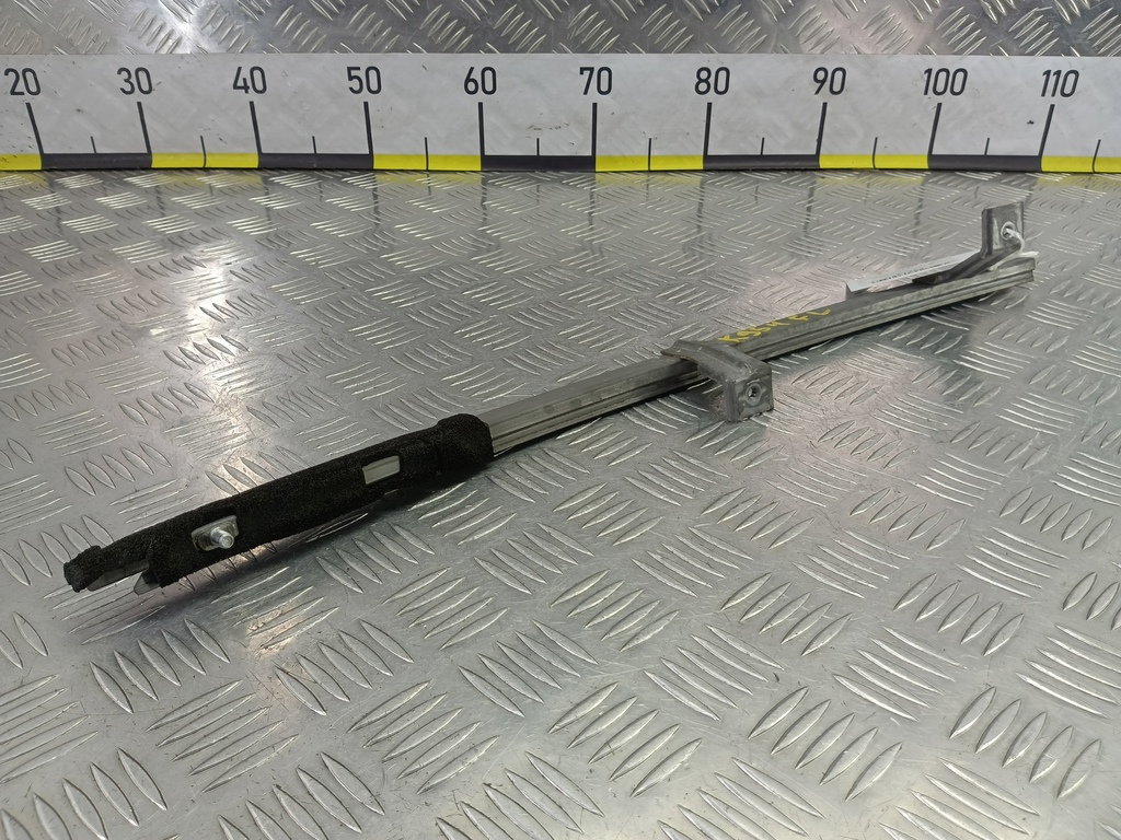 направляющая стекла двери HONDA Accord 2.4 AT (177 л.с.)Accord  VIII (2007—2011) Седан 72270TL0003, 1090 рублей, Москва