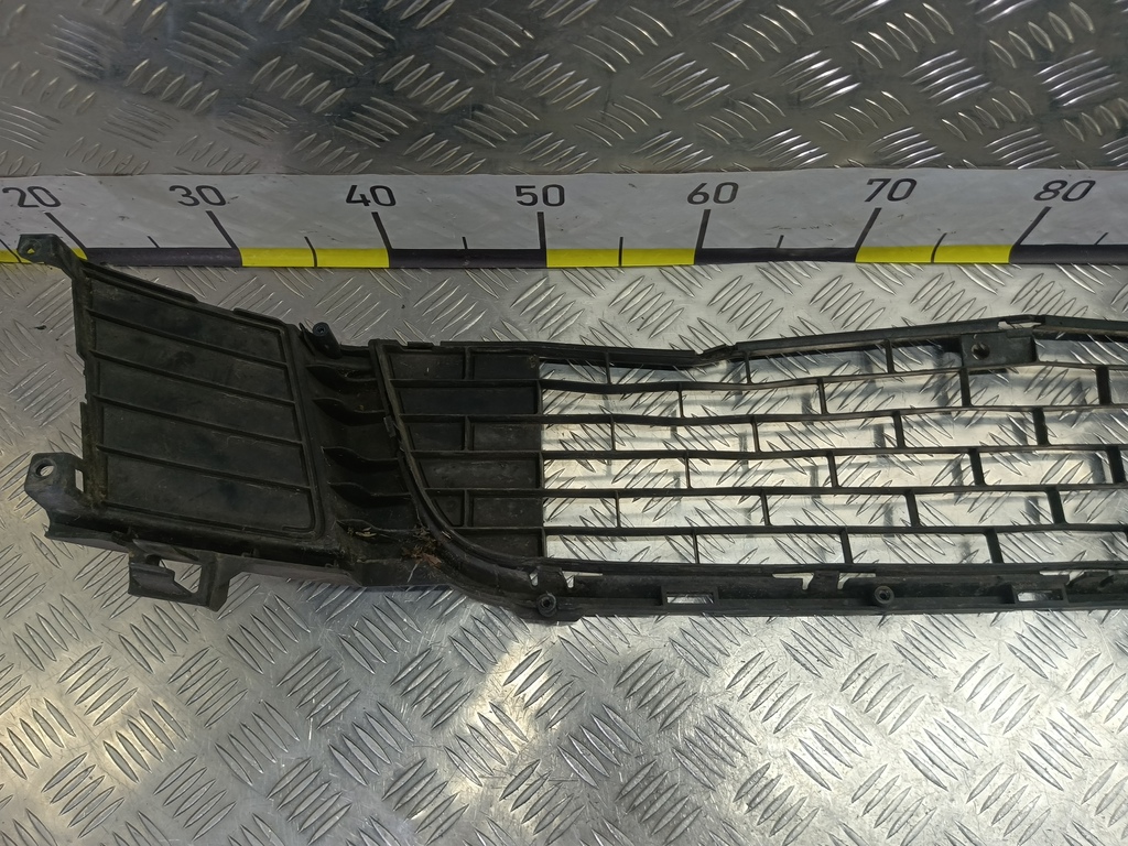 решетка бампера HONDA Accord 2.4 AT (177 л.с.)Accord  VIII (2007—2011) Седан 71107TL0G00, 2240 рублей, Москва