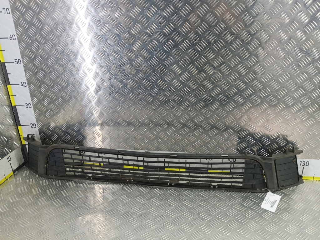 решетка бампера HONDA Accord 2.4 AT (177 л.с.)Accord  VIII (2007—2011) Седан 71107TL0G00, 2240 рублей, Москва