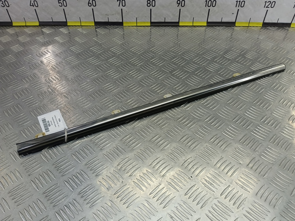 накладка двери HONDA Accord 2.4 AT (177 л.с.)Accord  VIII (2007—2011) Седан 72950TL0003, 1320 рублей, Москва