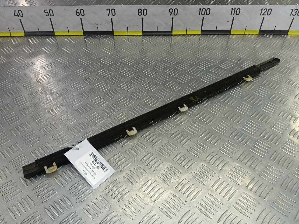 накладка двери HONDA Accord 2.4 AT (177 л.с.)Accord  VIII (2007—2011) Седан 72950TL0003, 1320 рублей, Москва