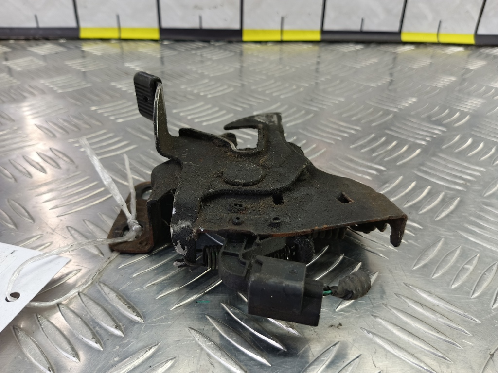 замок капота HONDA Accord 2.4 AT (177 л.с.)Accord  VIII (2007—2011) Седан 74120TL0G01, 1210 рублей, Москва