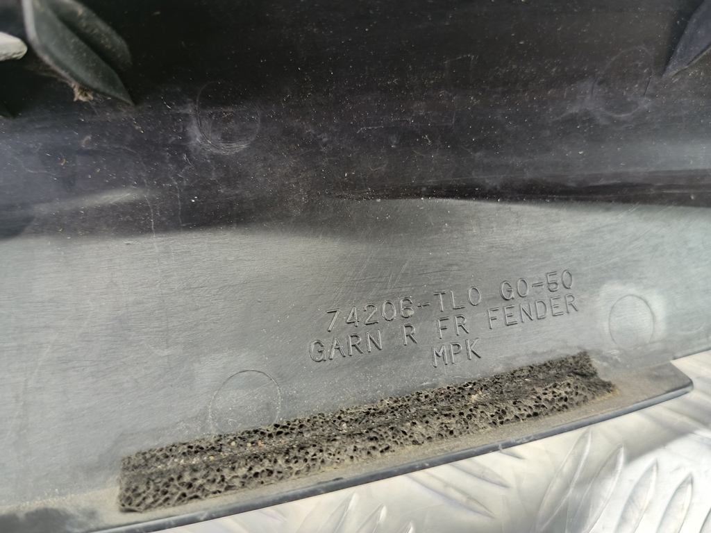 накладка крыла переднего HONDA Accord 2.4 AT (177 л.с.)Accord  VIII (2007—2011) Седан 74206TL0G00, 2700 рублей, Москва