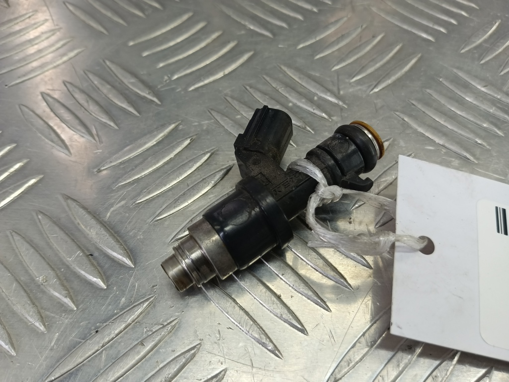 форсунка топливная HONDA Accord 2.4 AT (177 л.с.)Accord  VIII (2007—2011) Седан 16450R40A01, 1090 рублей, Москва