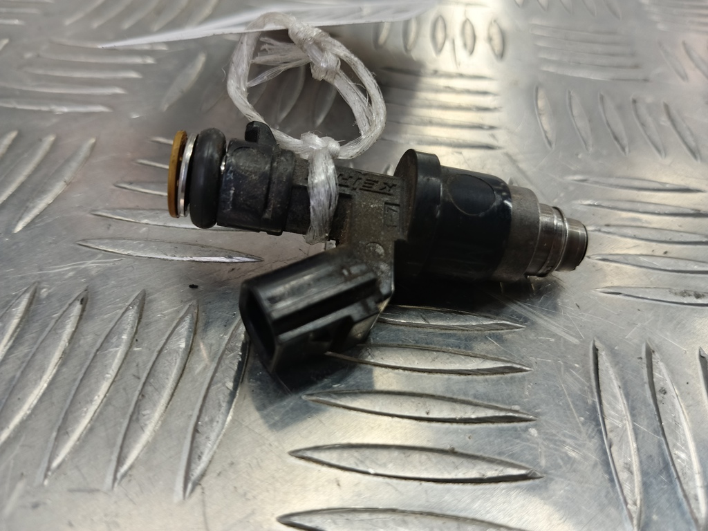 форсунка топливная HONDA Accord 2.4 AT (177 л.с.)Accord  VIII (2007—2011) Седан 16450R40A01, 1090 рублей, Москва