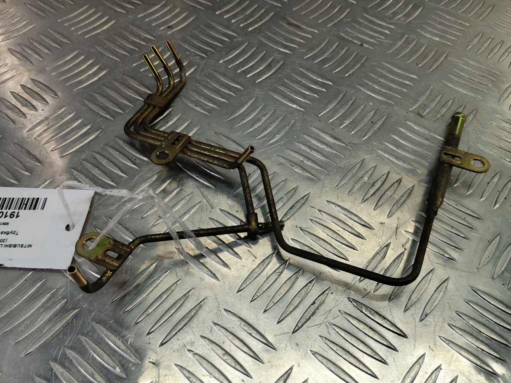 трубка вакуумная MITSUBISHI LANCER 1.6 MT (98 л.с.)Lancer  IX рестайлинг (2005—2010) Универсал MN156183, 1210 рублей, Москва