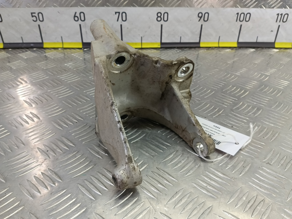 кронштейн двигателя (двс) HONDA Accord 2.4 AT (177 л.с.)Accord  VIII (2007—2011) Седан 50610TA0A00, 630 рублей, Москва