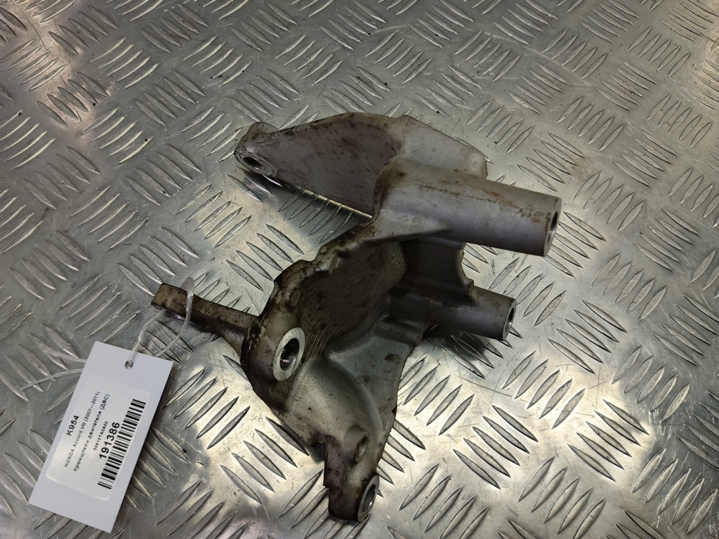 кронштейн двигателя (двс) HONDA Accord 2.4 AT (177 л.с.)Accord  VIII (2007—2011) Седан 50610TA0A00, 630 рублей, Москва