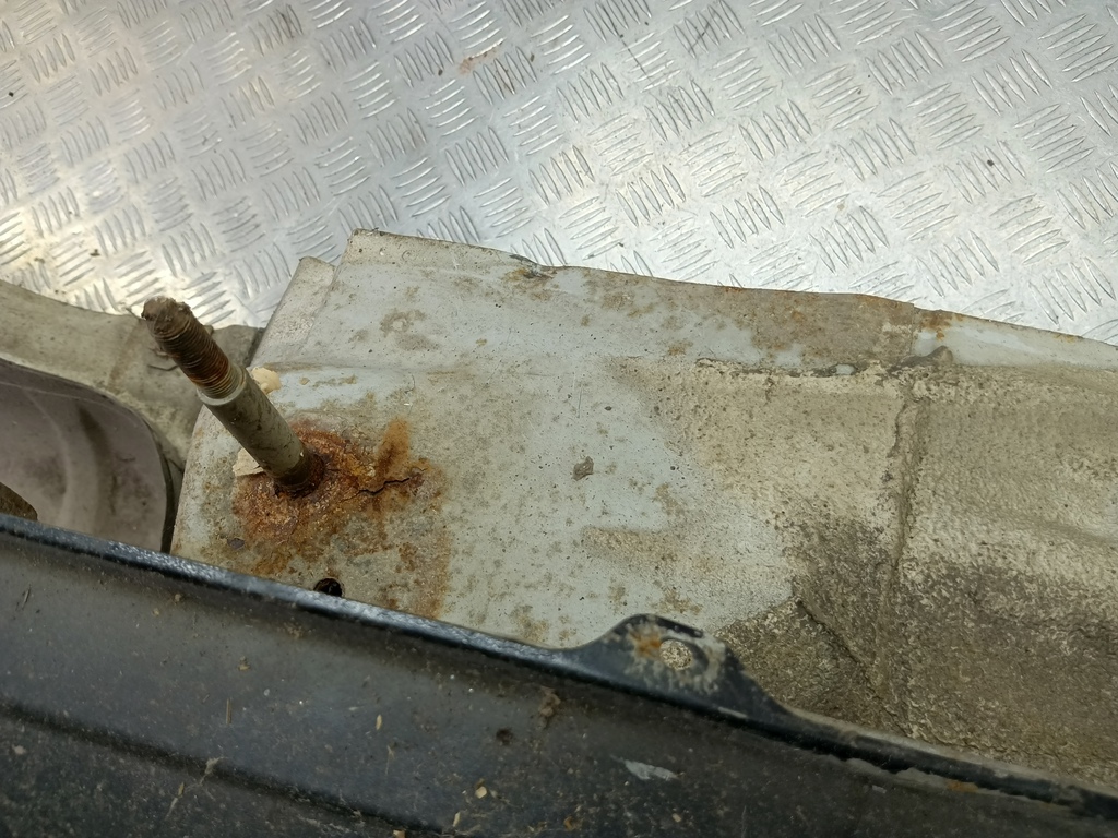 крыло SUZUKI JIMNY 1.3 MT (85 л.с.)Jimny  III рестайлинг (2005—2012) Внедорожник 6450081810P31, 29150 рублей, Москва