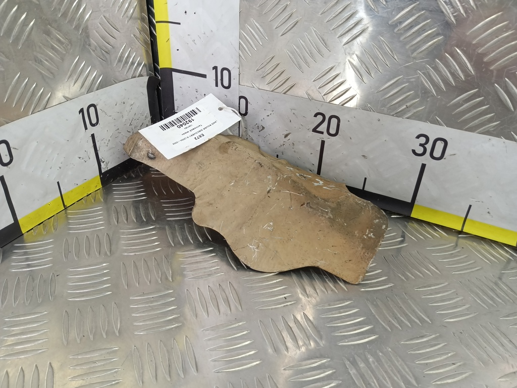 тепловой экран LAND ROVER DISCOVERY  1387382, 980 рублей, Москва