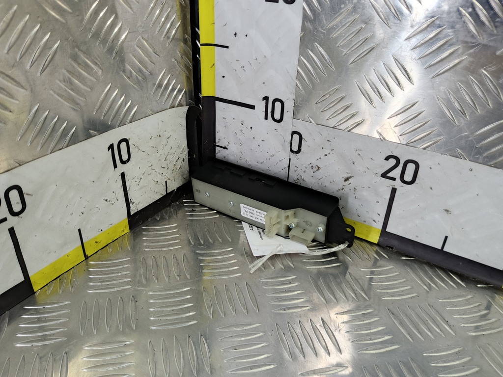 блок управления стеклоподъемниками Volkswagen Crafter  2E0959877M, 2360 рублей, Москва