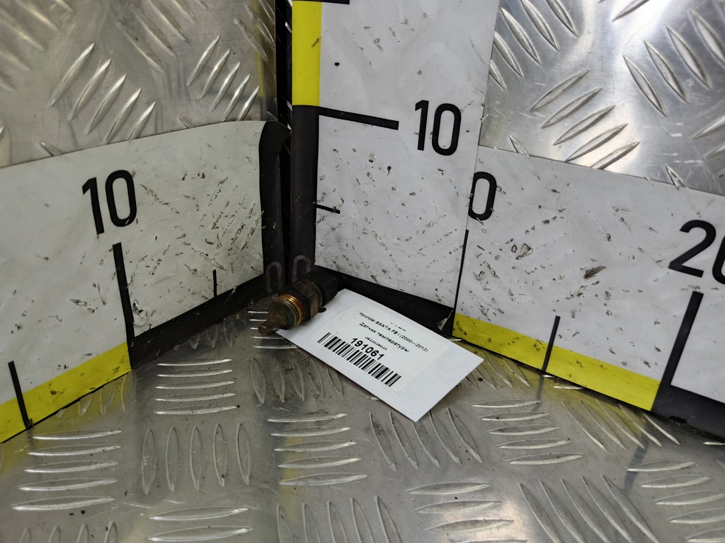 датчик температуры Hyundai SANTA FE  3922038020, 630 рублей, Москва