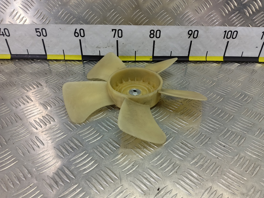 крыльчатка вентилятора SUZUKI LIANA  1711162D51, 1090 рублей, Москва