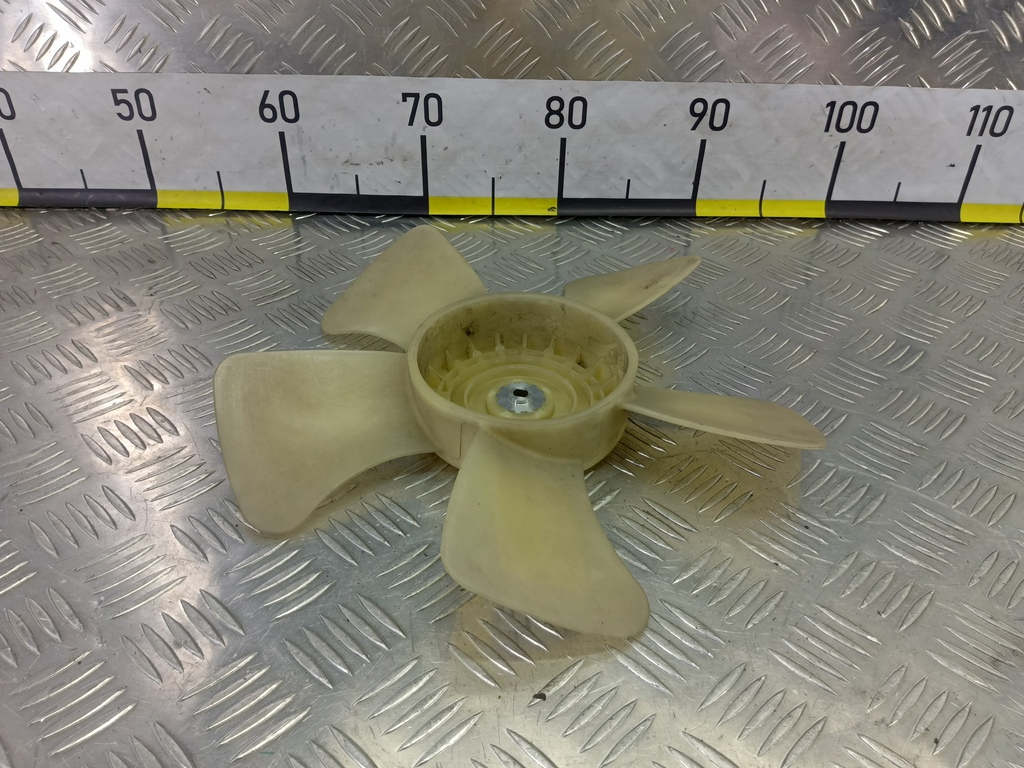 крыльчатка вентилятора SUZUKI LIANA 1.6 MT (103 л.с.)Liana  I (2001—2006) Седан 1711162D51, 1090 рублей, Москва