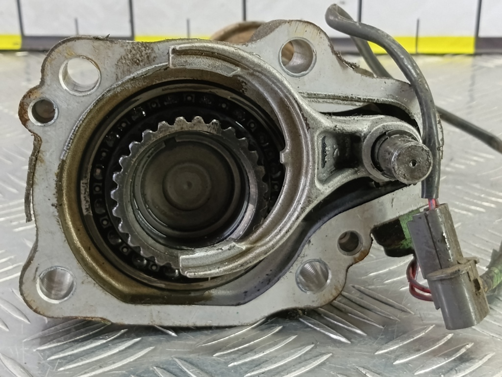 муфта включения переднего привода MITSUBISHI PAJERO  MR453791, 14200 рублей, Москва