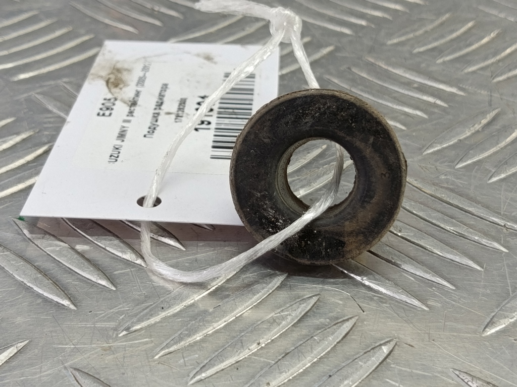 подушка радиатора SUZUKI JIMNY 1.3 4WD MT (86 л.с.)Jimny  III рестайлинг (2005—2012) Внедорожник 17812-82000, 520 рублей, Москва