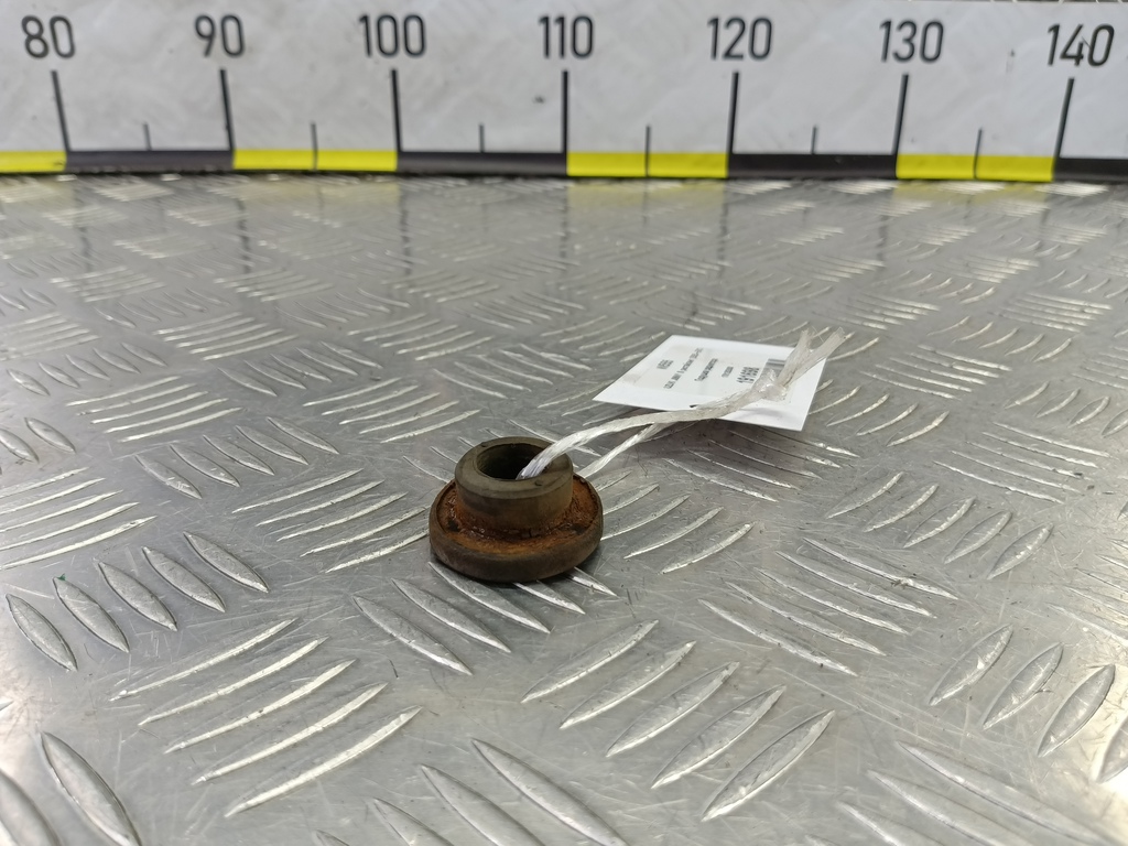 подушка радиатора SUZUKI JIMNY 1.3 4WD MT (86 л.с.)Jimny  III рестайлинг (2005—2012) Внедорожник 17812-82000, 520 рублей, Москва