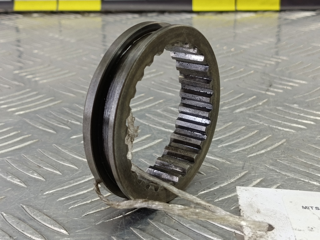 шестерня редуктора MITSUBISHI PAJERO  MB620522, 1780 рублей, Москва