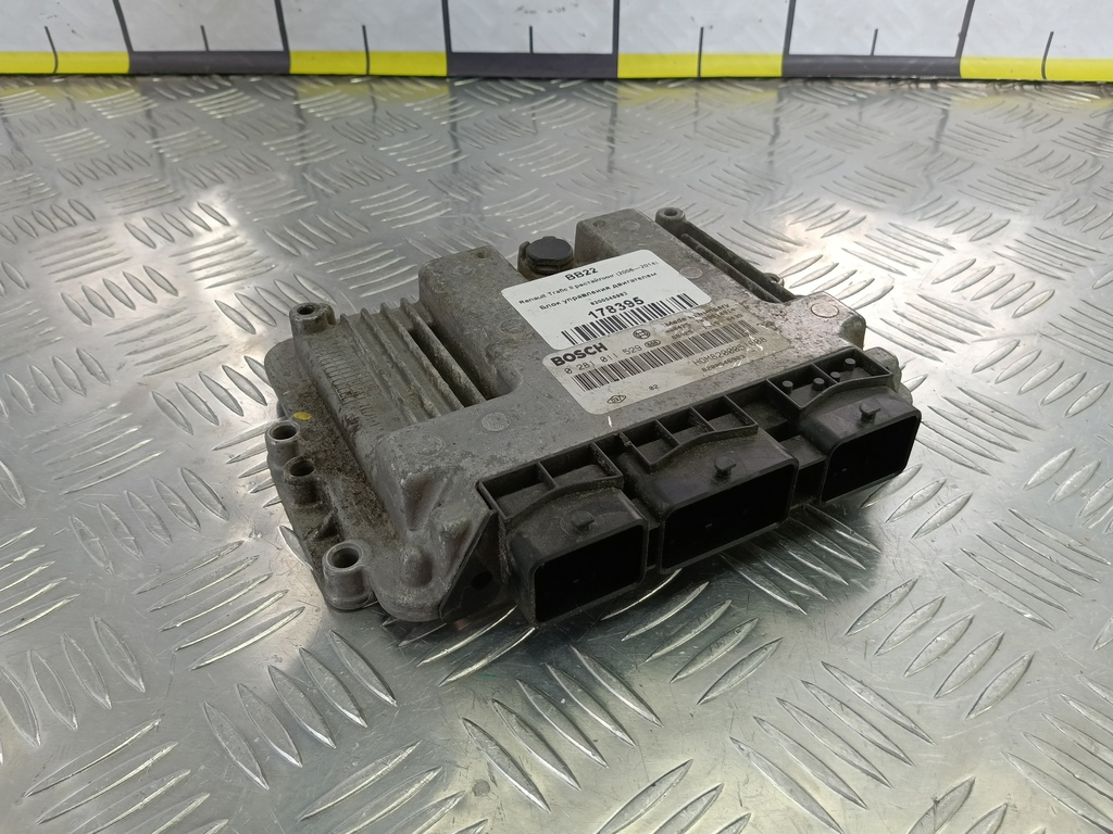 блок управления двигателем Renault Trafic  8200771825, 17650 рублей, Москва