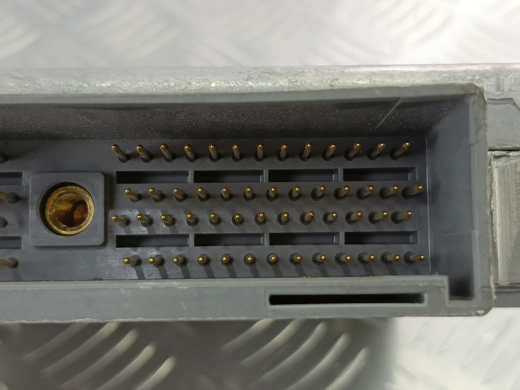 блок управления двигателем FORD Tourneo Connect  1301385, 1320 рублей, Москва