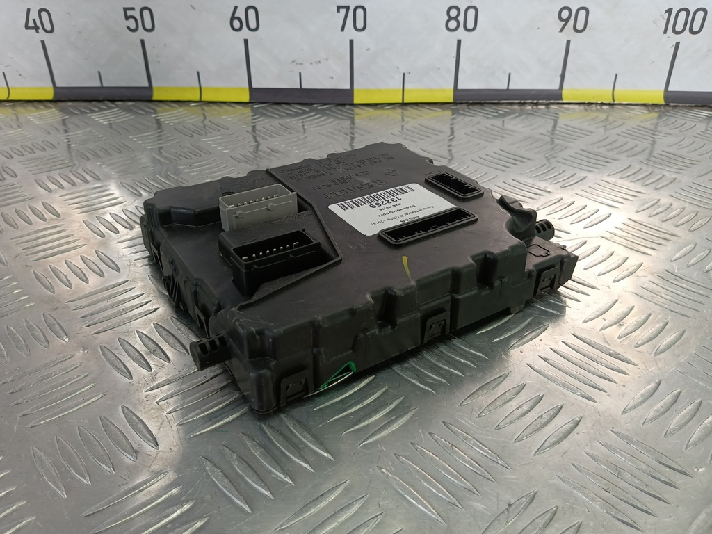 блок комфорта Renault Master  284B18927R, 18230 рублей, Москва