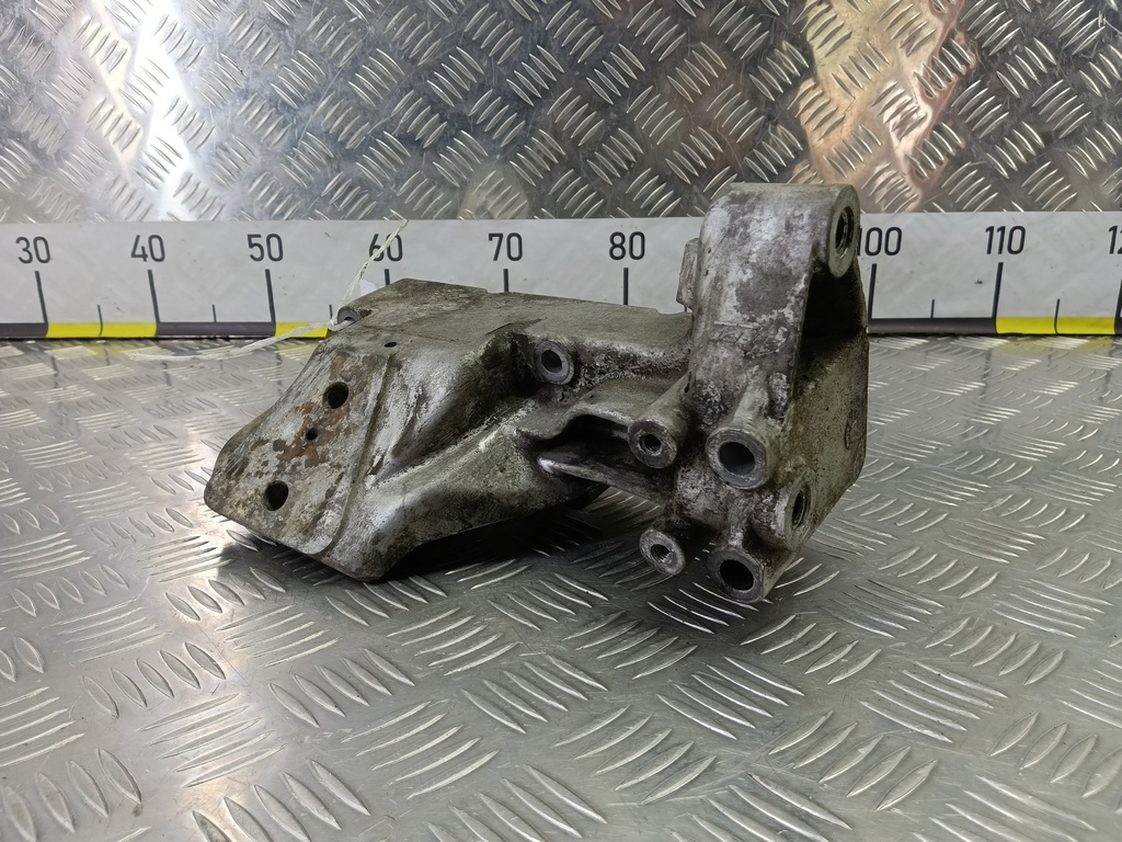 кронштейн двигателя (двс) Iveco Daily 2.3 D MT (126 л.с.)Daily  V (2011—2014) Пикап 504386159, 1550 рублей, Москва