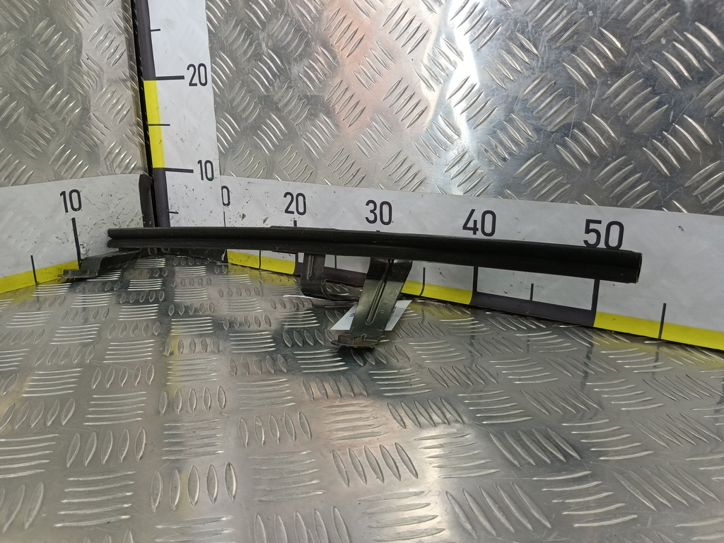 направляющая стекла двери Iveco Daily 2.3 D MT (126 л.с.)Daily  V (2011—2014) Пикап 500314252, 1320 рублей, Москва