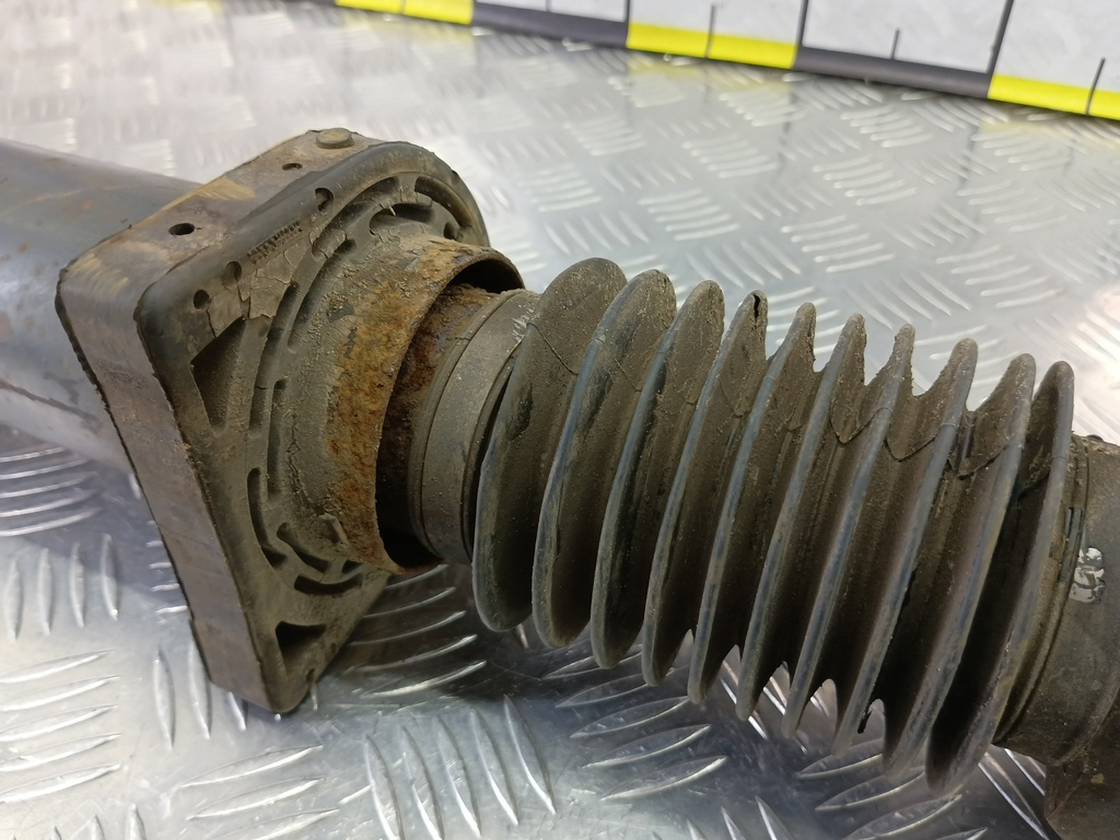 вал карданный Iveco Daily 2.3 D MT (126 л.с.)Daily  V (2011—2014) Пикап 504019809, 40650 рублей, Москва