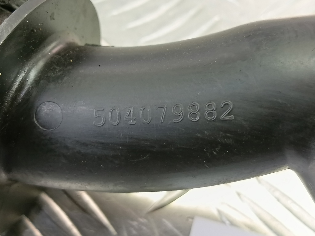 горловина маслозаливная Iveco Daily 2.3 D MT (126 л.с.)Daily  V (2011—2014) Пикап 504079882, 1780 рублей, Москва