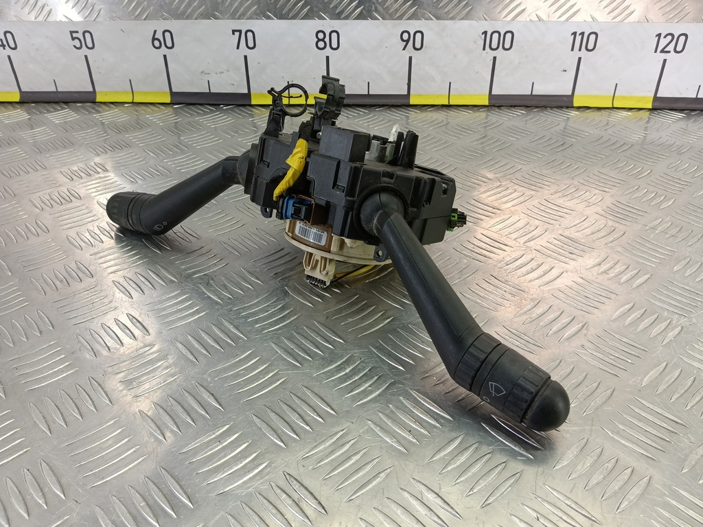 переключатель подрулевой (стрекоза) Iveco Daily 2.3 D MT (126 л.с.)Daily  V (2011—2014) Пикап 5801320128, 17650 рублей, Москва