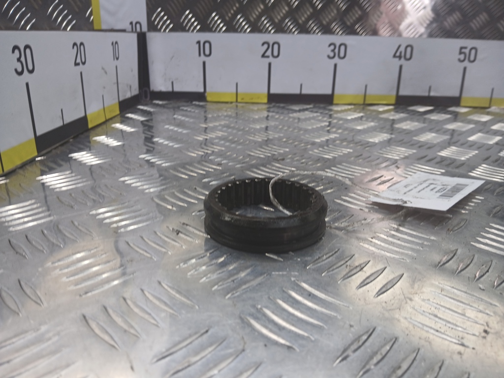 шестерня редуктора MITSUBISHI L200  2.5 DI-D 4WD MT (178 л.с.)L200  IV (2006—2014) Пикап MB620522, 1780 рублей, Москва