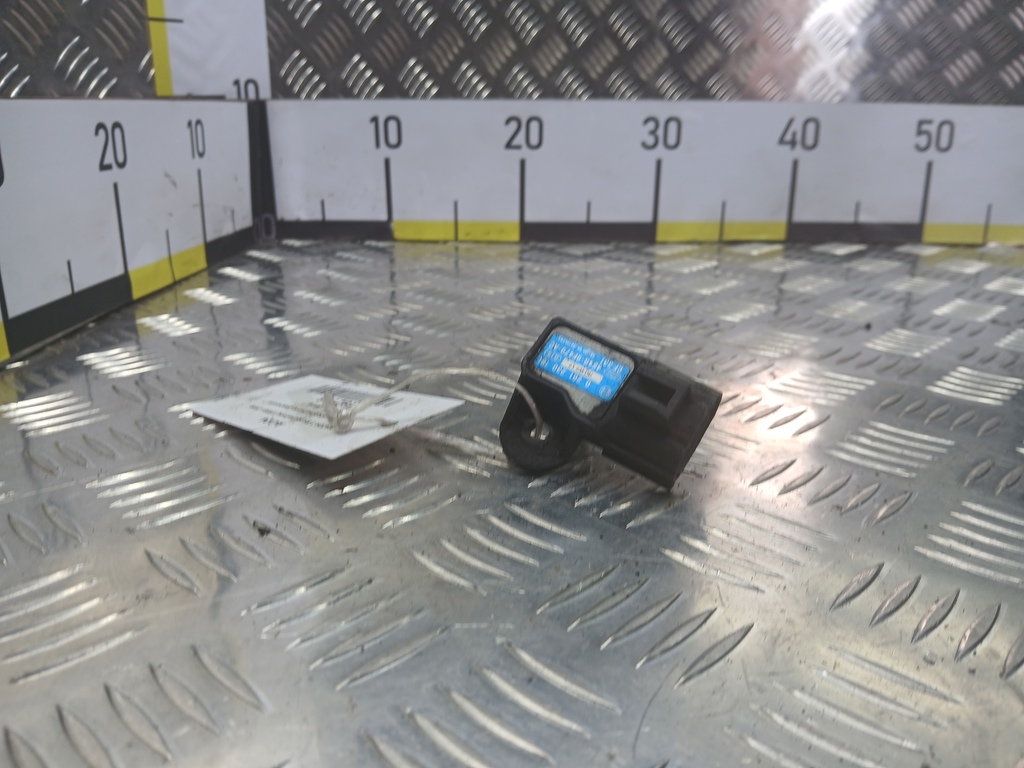 датчик абсолютного давления MAZDA 3  L30118211B, 750 рублей, Москва