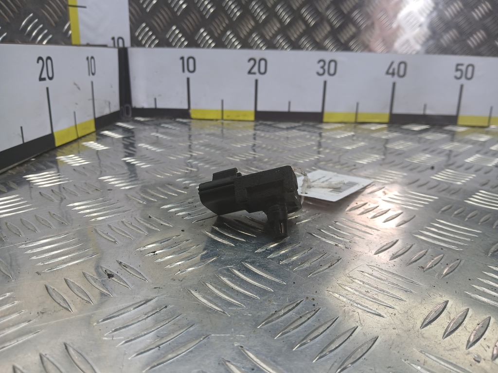 датчик абсолютного давления MAZDA 3  L30118211B, 750 рублей, Москва