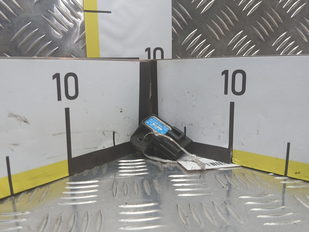 датчик абсолютного давления MAZDA 3  L30118211B, 750 рублей, Москва