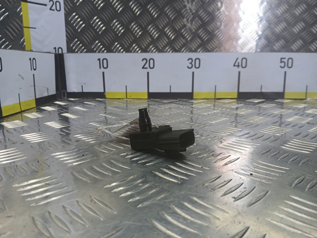 датчик абсолютного давления MAZDA 3 2.0 MT (150 л.с.)3  BK (2003—2006) Седан L30118211B, 750 рублей, Москва