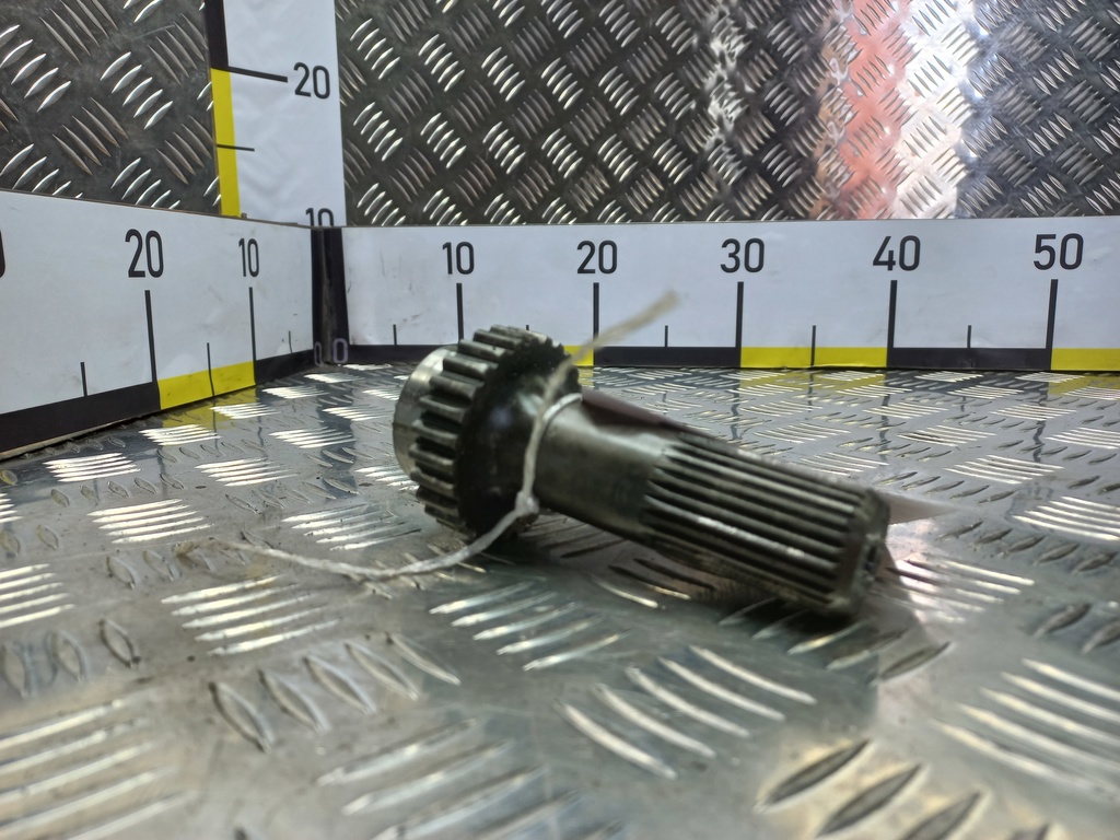 вал промежуточный MITSUBISHI L200  2.5 DI-D 4WD MT (178 л.с.)L200  IV (2006—2014) Пикап MR246607, 4660 рублей, Москва