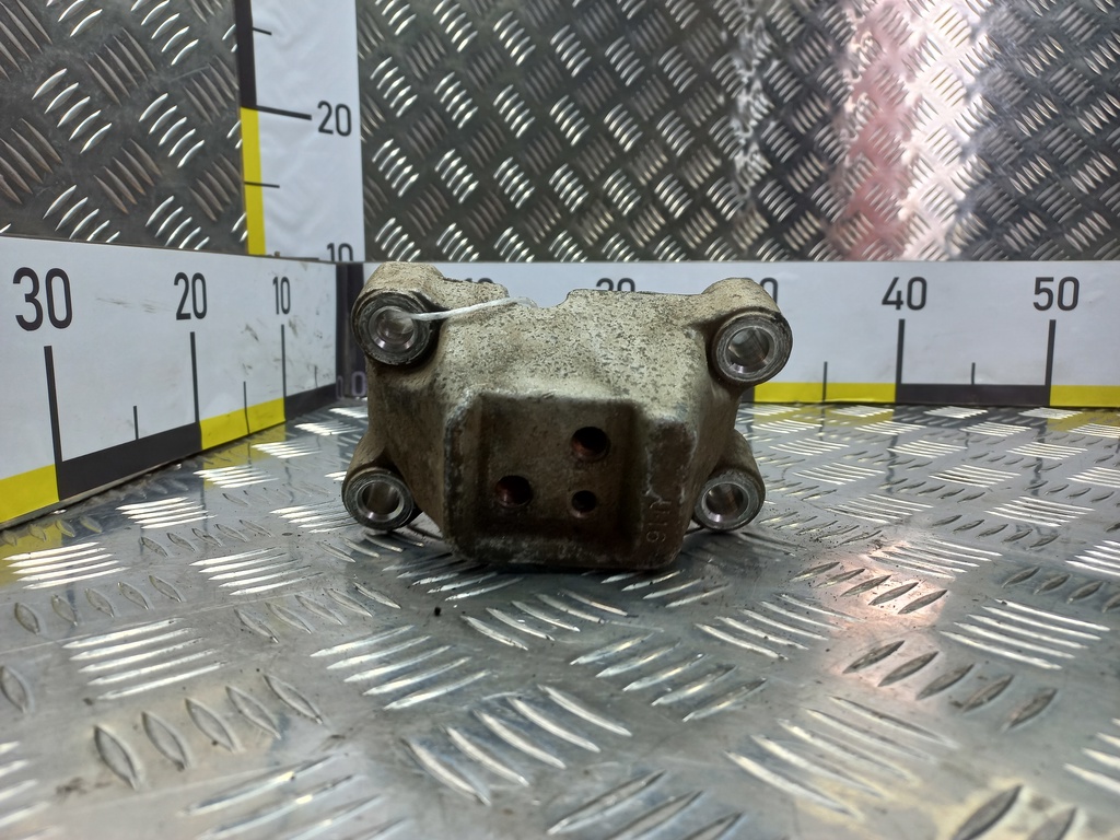 кронштейн кпп Kia Ceed  4312223310, 980 рублей, Москва