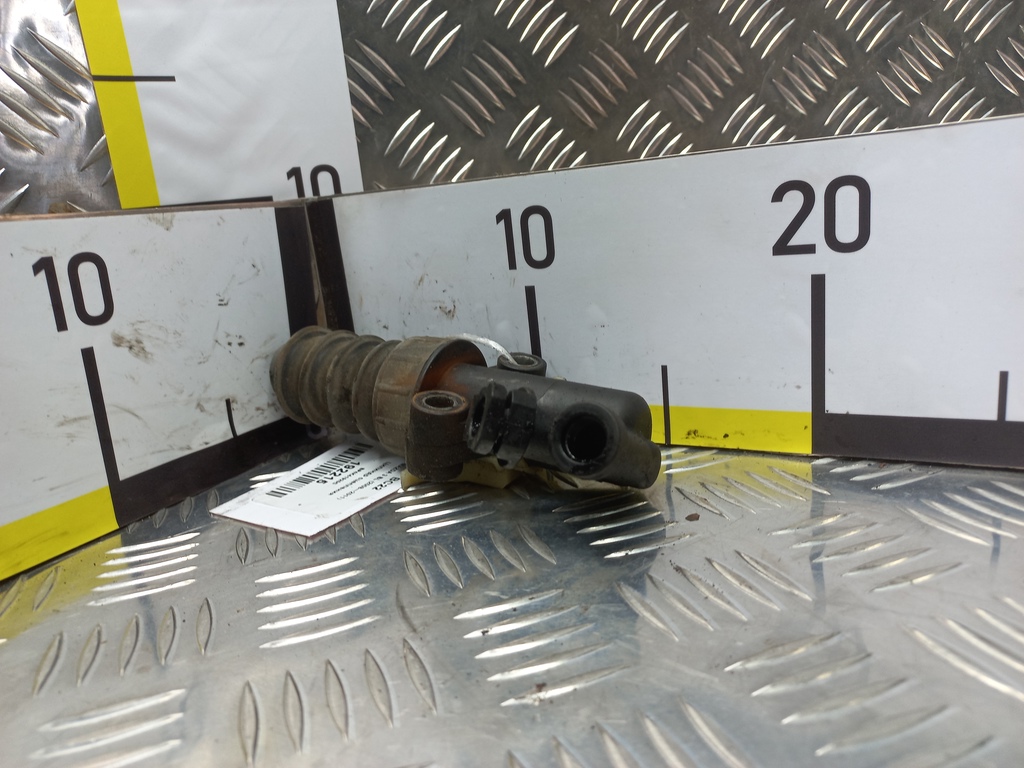 цилиндр сцепления MAZDA 3  BP4K41920C, 2700 рублей, Москва