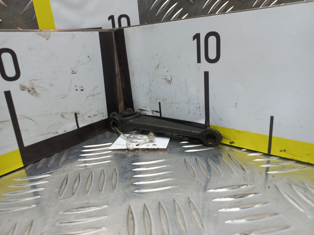 рычаг сцепления SUZUKI LIANA 1.6 MT (103 л.с.)Liana  I (2001—2006) Седан 2326670C00, 630 рублей, Москва