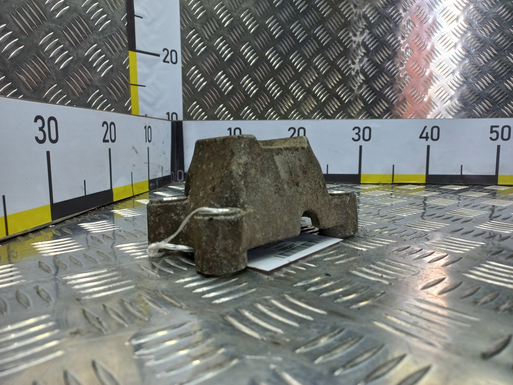 кронштейн кпп Kia Ceed  4312223310, 980 рублей, Москва