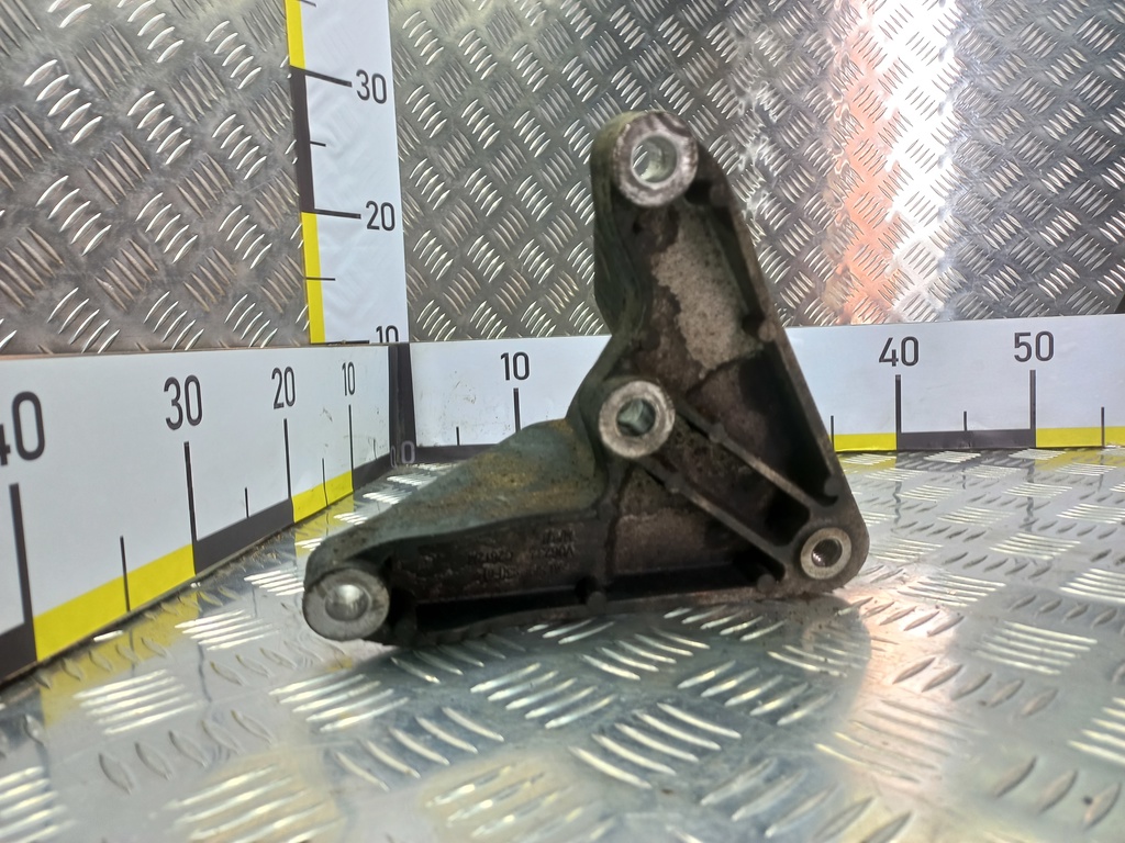 кронштейн кпп Opel ASTRA  684276, 1550 рублей, Москва