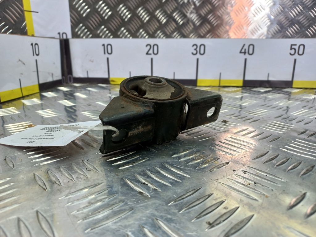 подушка редуктора MITSUBISHI L200  2.5 DI-D MT (136 л.с.)L200  IV (2006—2014) Пикап MN125147, 630 рублей, Москва