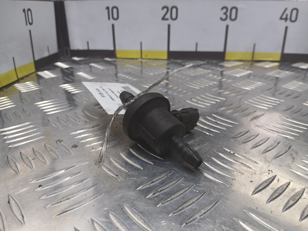 клапан воздушный CHEVROLET  Cruze 1.6 MT (109 л.с.)Cruze  I (2009—2012) Седан 55574240, 1210 рублей, Москва