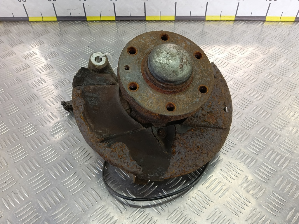 кулак Iveco Daily 2.3 D MT (126 л.с.)Daily  V (2011—2014) Пикап 5801341448, 5580 рублей, Москва