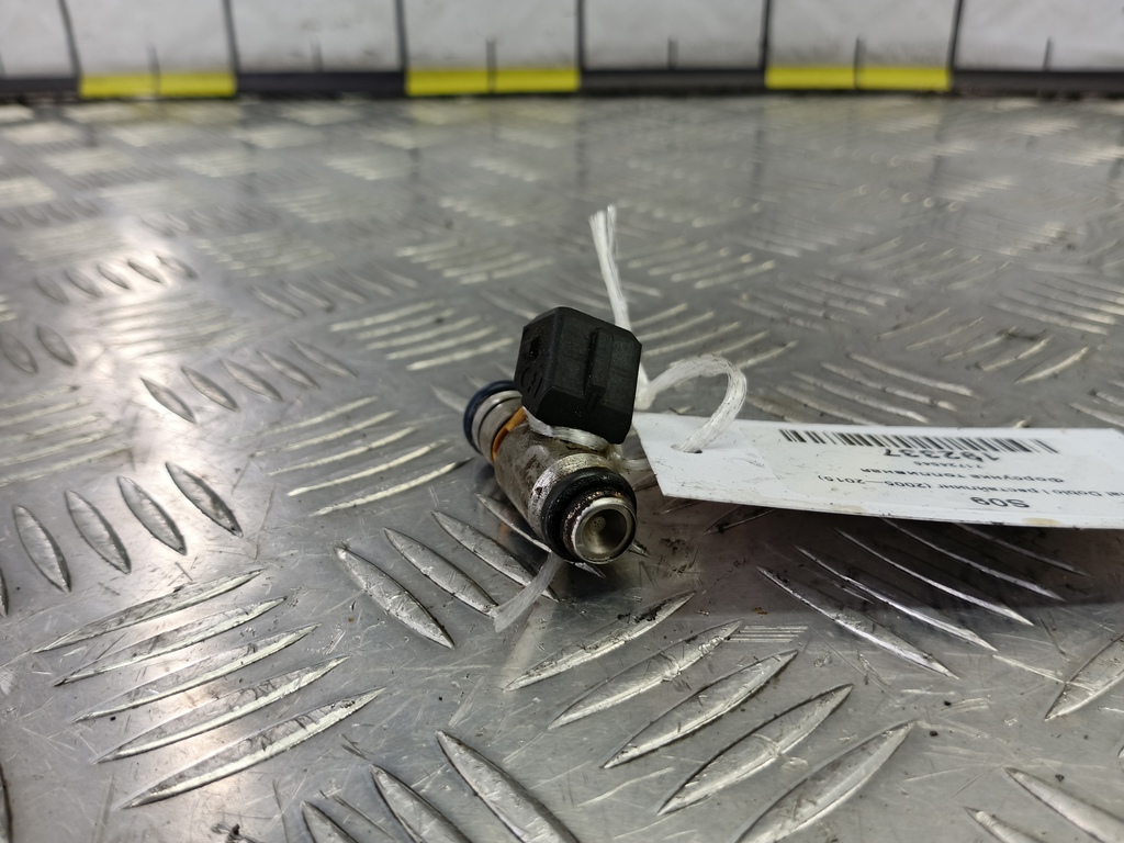 форсунка топливная Fiat Doblo 1.4 MT (77 л.с.)Doblo  I рестайлинг (2005—2015) Минивэн 71724545, 3279 рублей, Москва