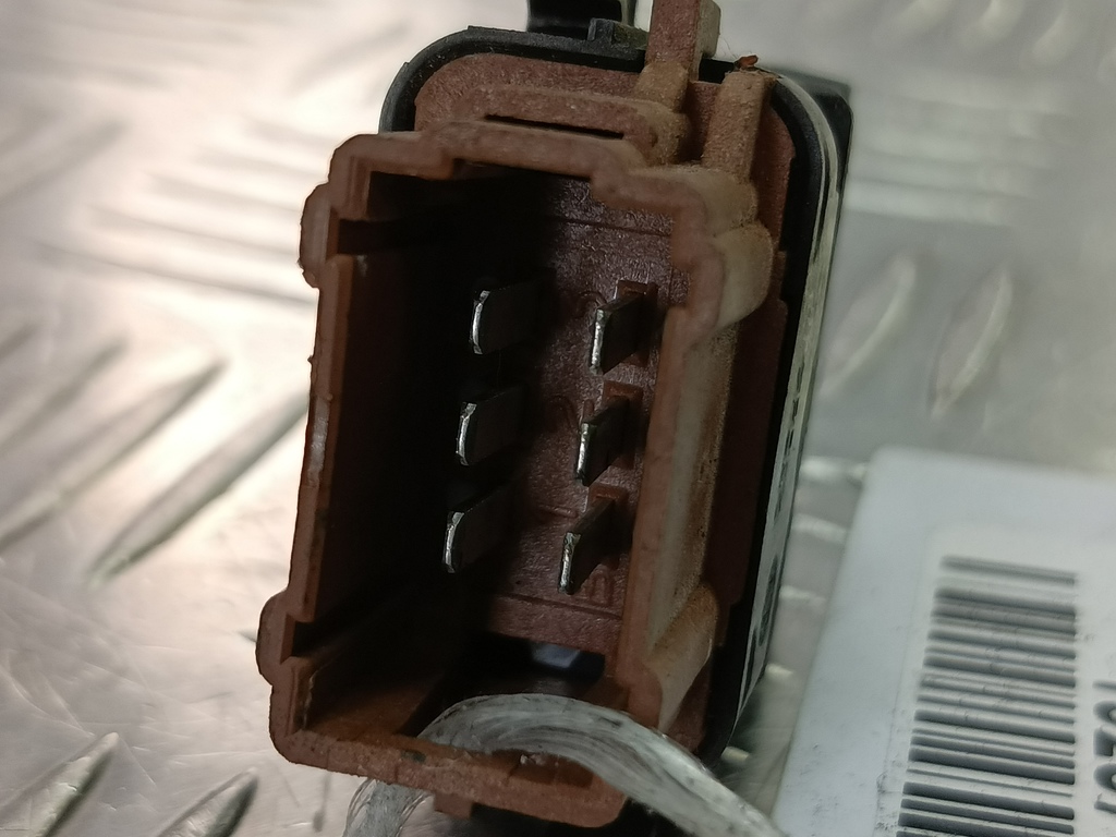 кнопка стеклоподъемника Renault Trafic  8200057321, 2130 рублей, Москва