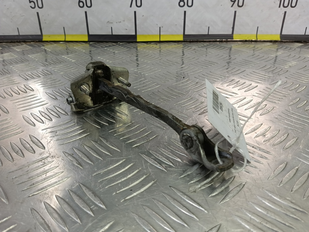 ограничитель двери Renault Trafic  7700311823, 1550 рублей, Москва