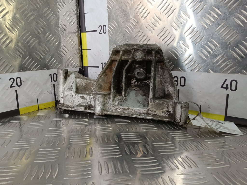 кронштейн двигателя (двс) Iveco Daily 2.3 D MT (126 л.с.)Daily  V (2011—2014) Пикап 500394621, 1550 рублей, Москва