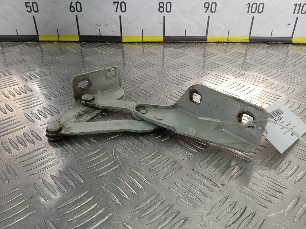 петля капота Iveco Daily 2.3 D MT (126 л.с.)Daily  V (2011—2014) Пикап 504058771, 630 рублей, Москва