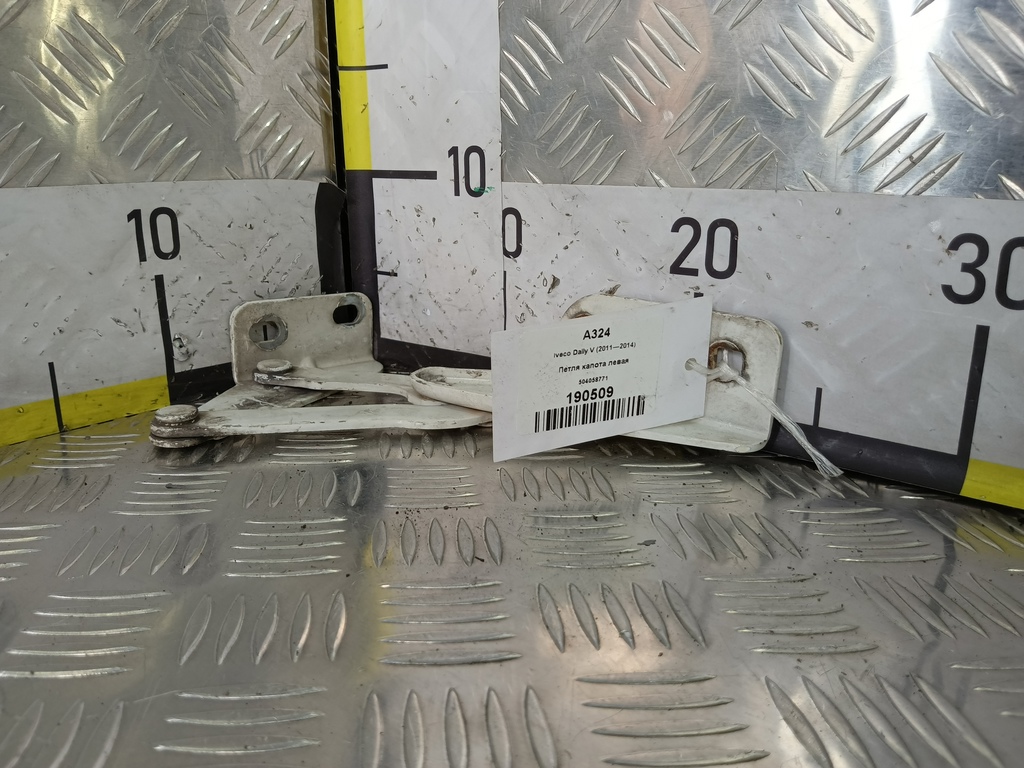 петля капота Iveco Daily 2.3 D MT (126 л.с.)Daily  V (2011—2014) Пикап 504058771, 630 рублей, Москва